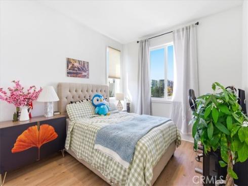 188  Merit  , Irvine, CA