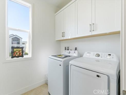 188  Merit  , Irvine, CA