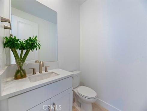 188  Merit  , Irvine, CA