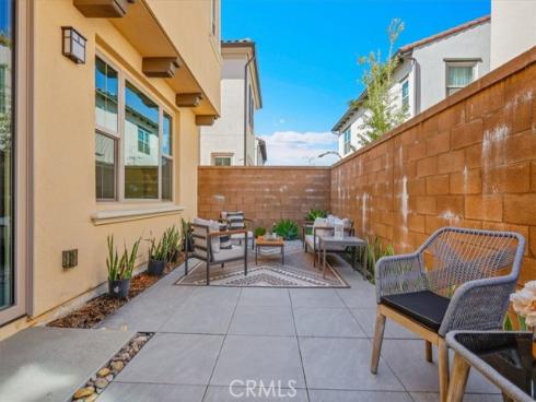 114  Bouquet  , Irvine, CA