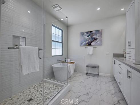 114  Bouquet  , Irvine, CA