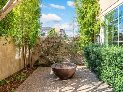 94  Swift  , Irvine, CA