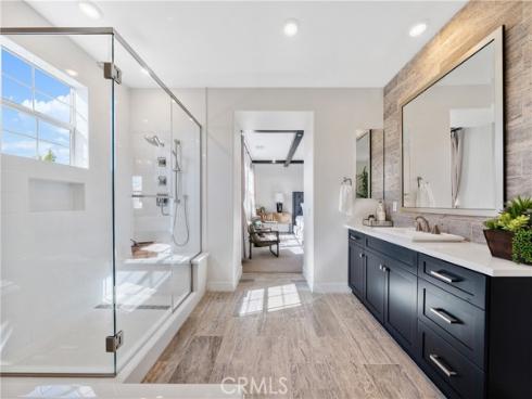 94  Swift  , Irvine, CA