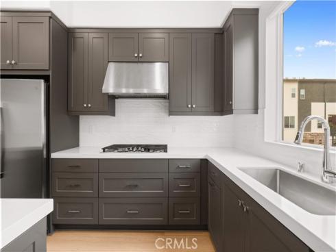 312 Tank , Irvine, CA