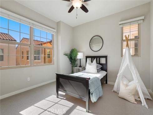 147 Excursion , Irvine, CA