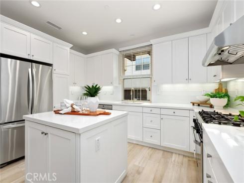 147 Excursion , Irvine, CA