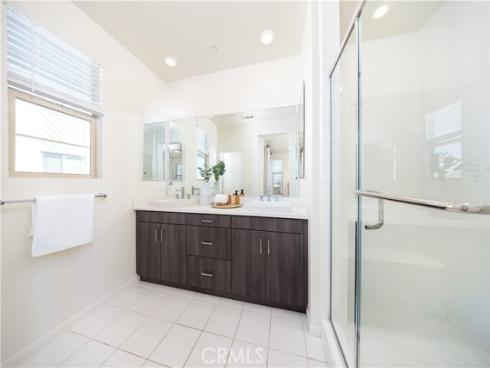 222 Harringay , Irvine, CA