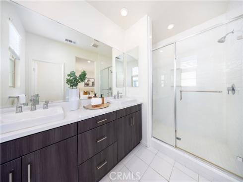 222 Harringay , Irvine, CA