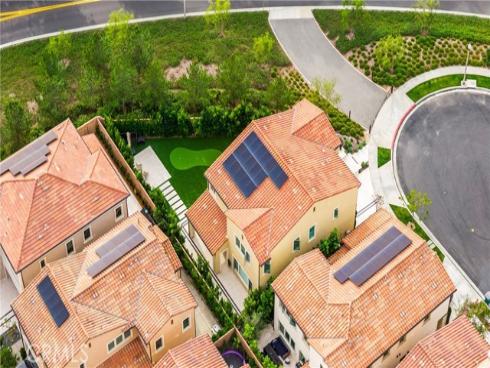 242  Sutters  , Irvine, CA