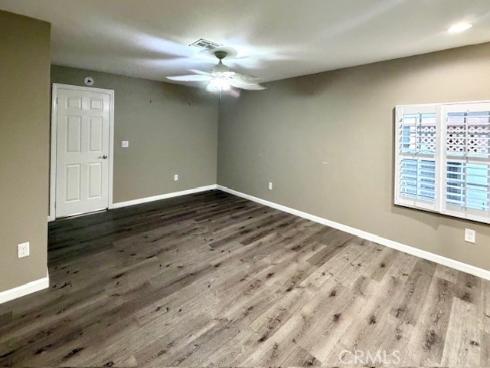 5200  Irvine  183  Boulevard, Irvine, CA