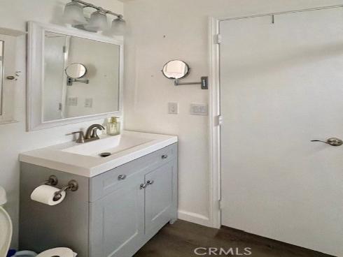 5200  Irvine  183  Boulevard, Irvine, CA