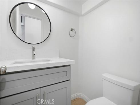 8  Cuzzano Aisle  , Irvine, CA