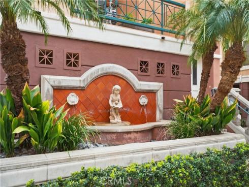 8  Cuzzano Aisle  , Irvine, CA