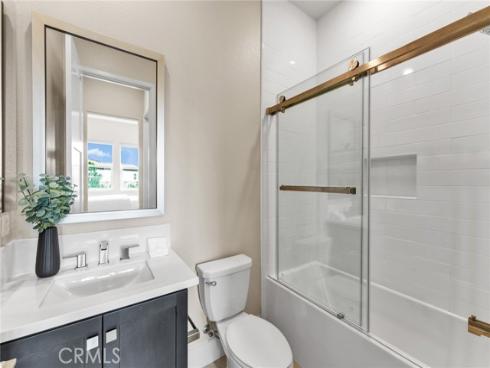 114 Crossover , Irvine, CA