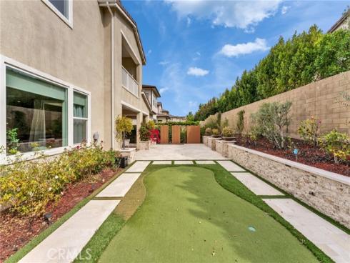 114 Crossover , Irvine, CA