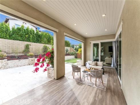 114 Crossover , Irvine, CA