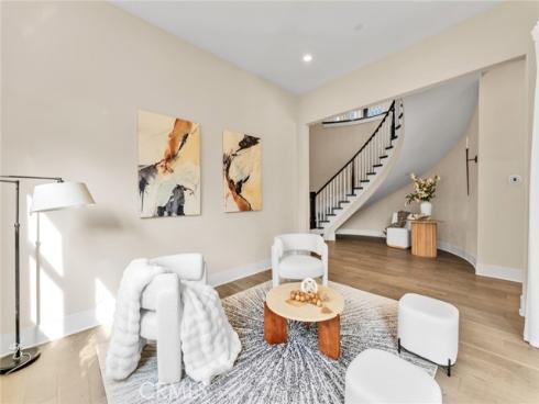 114 Crossover , Irvine, CA