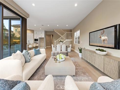 140  Statura  , Irvine, CA