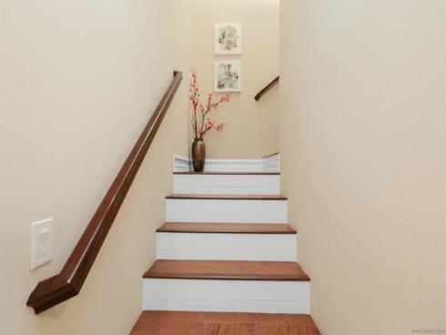 181  Groveland  , Irvine, CA