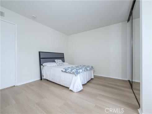 305  Huntington  , Irvine, CA