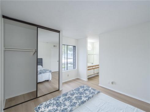 305  Huntington  , Irvine, CA