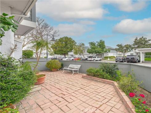 305  Huntington  , Irvine, CA