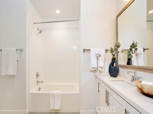 743  Beacon  , Irvine, CA