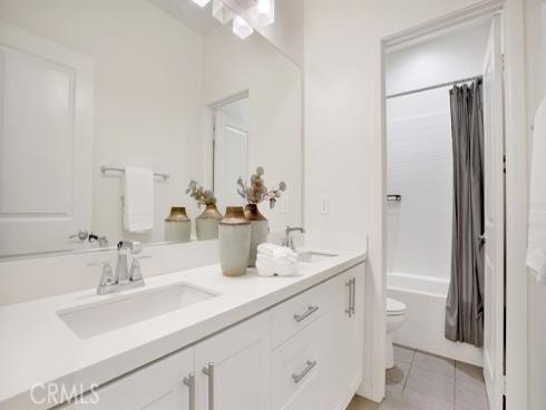 743  Beacon  , Irvine, CA