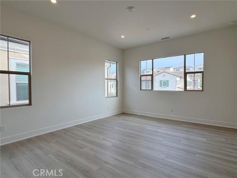 120  Awning  , Irvine, CA