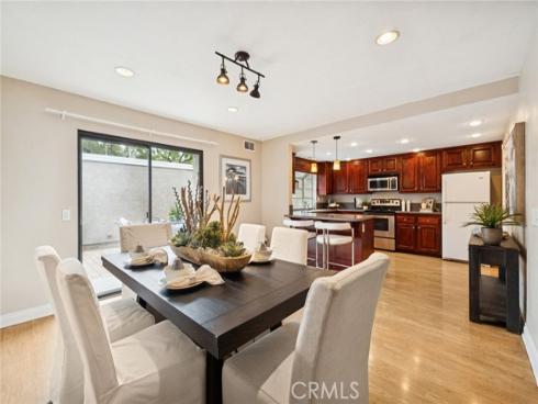 10 Prescott , Irvine, CA