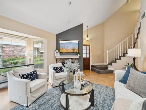 10 Prescott , Irvine, CA