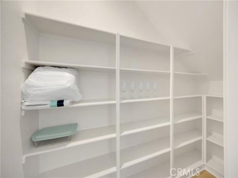 269 Magnet , Irvine, CA