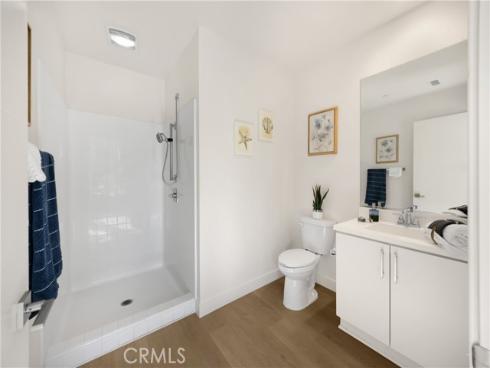 269 Magnet , Irvine, CA