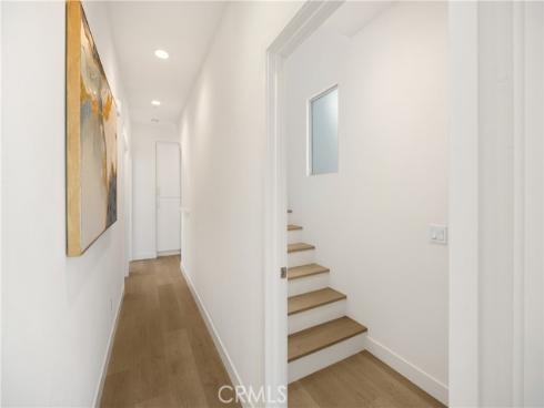 269 Magnet , Irvine, CA