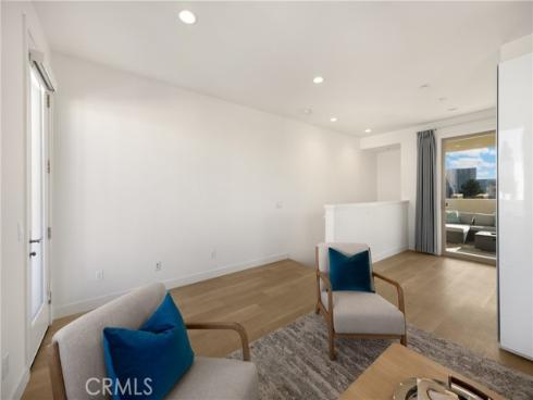 269 Magnet , Irvine, CA