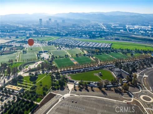 269 Magnet , Irvine, CA