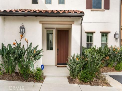 102  Yellow Pine  , Irvine, CA