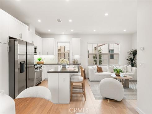 184  Elkhorn  , Irvine, CA