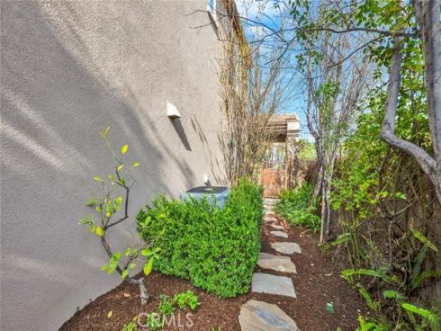 8 Versailles , Irvine, CA