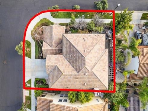 8 Versailles , Irvine, CA