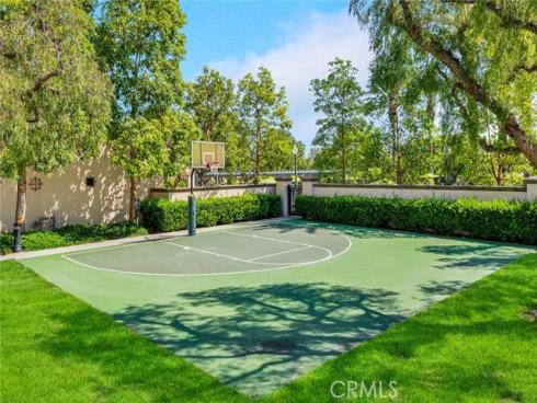 8 Versailles , Irvine, CA