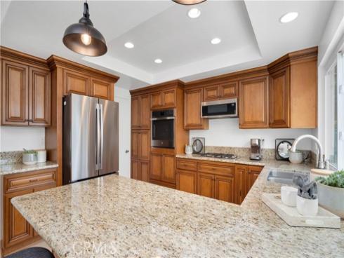 22  Yorktown  , Irvine, CA