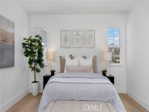 22  Yorktown  , Irvine, CA