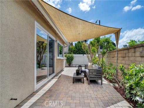 22  Yorktown  , Irvine, CA