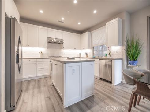 114 Falcon Ridge , Irvine, CA