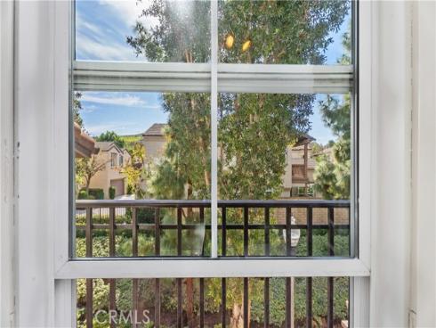 171  Stepping Stone  , Irvine, CA