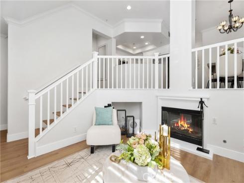 171  Stepping Stone  , Irvine, CA