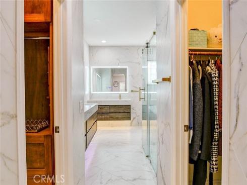 2  Dos Rios  , Irvine, CA