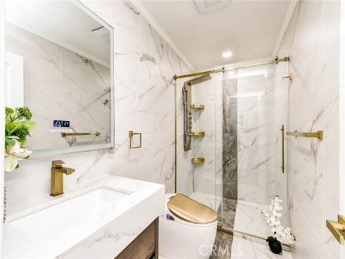 2  Dos Rios  , Irvine, CA