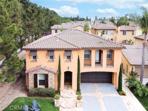 2  Dos Rios  , Irvine, CA